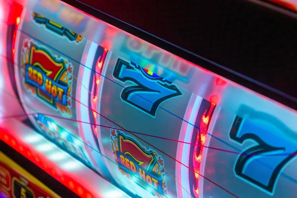 The Small Details New Players Notice First in Online Slot Gaming